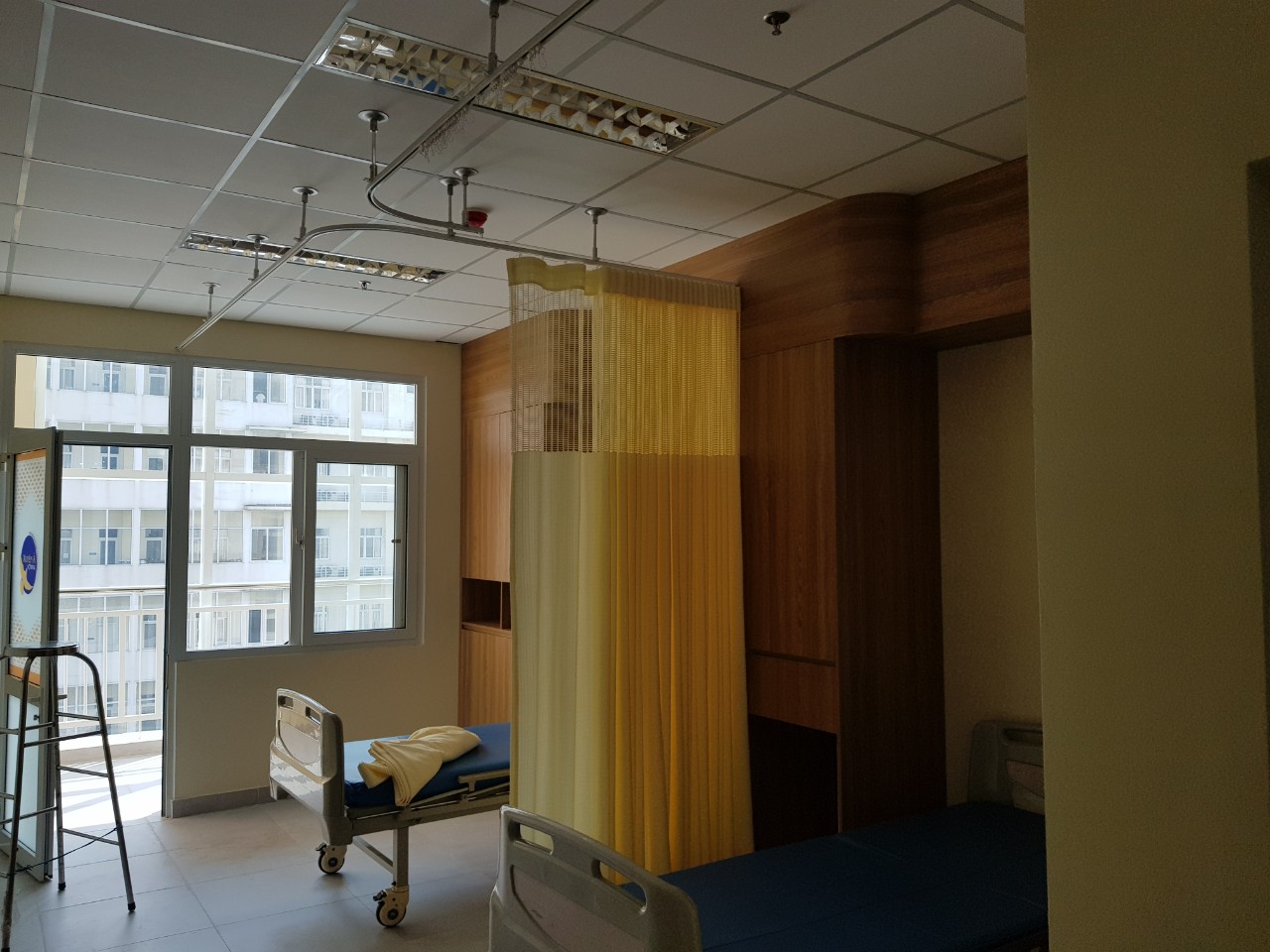 Công trình lắp rèm y tế tại Bệnh viện Xuyên á - Củ Chi